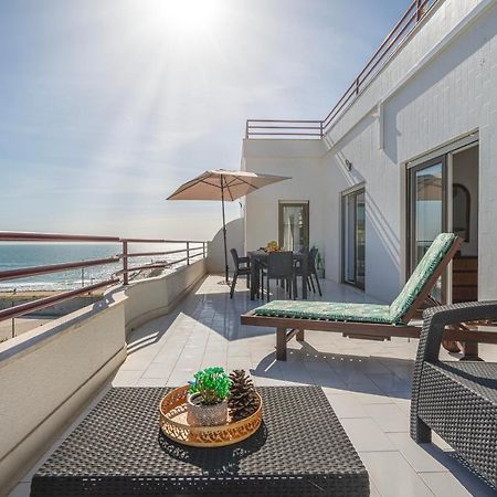 Costa Beach Apartment By The Portuguese Butler Кошта-да-Капарика Экстерьер фото